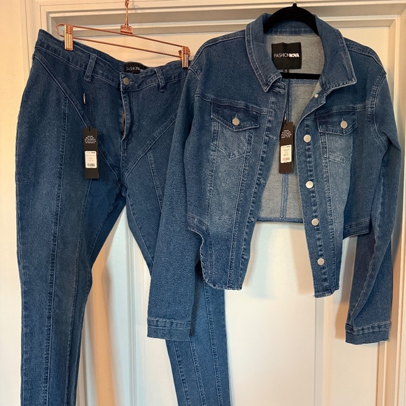 Maison Stretch Denim Set - Picture 1 of 6